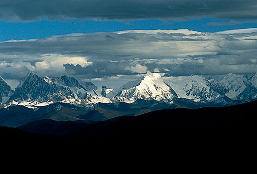 bach thu khung 3 ngay