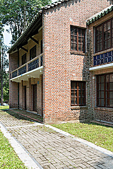 thong ke rong bach kim