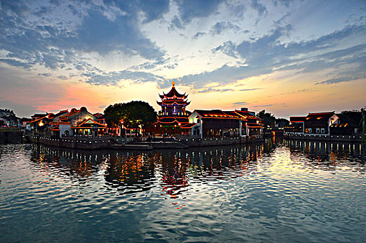 lo bach thu khung 3 ngay