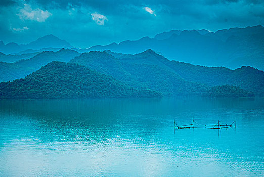 bach thu la