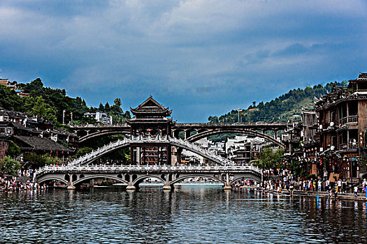 bạch thủ khung 3 ngày miễn phí